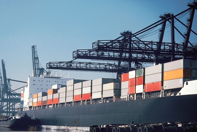 Ελληνικές εξαγωγές: «Καραμπόλα» προβλημάτων στις διεθνείς μεταφορές