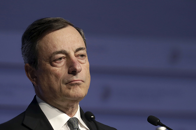 Ντράγκι: Ανοιχτό το ενδεχόμενο αλλαγής πολιτικής στην ΕΚΤ