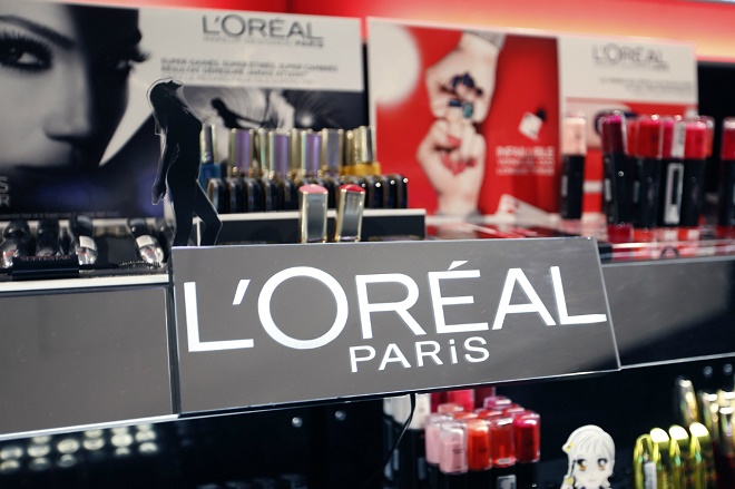 Το δικό της ανθρώπινο δέρμα θα τυπώνει η L’ Oreal