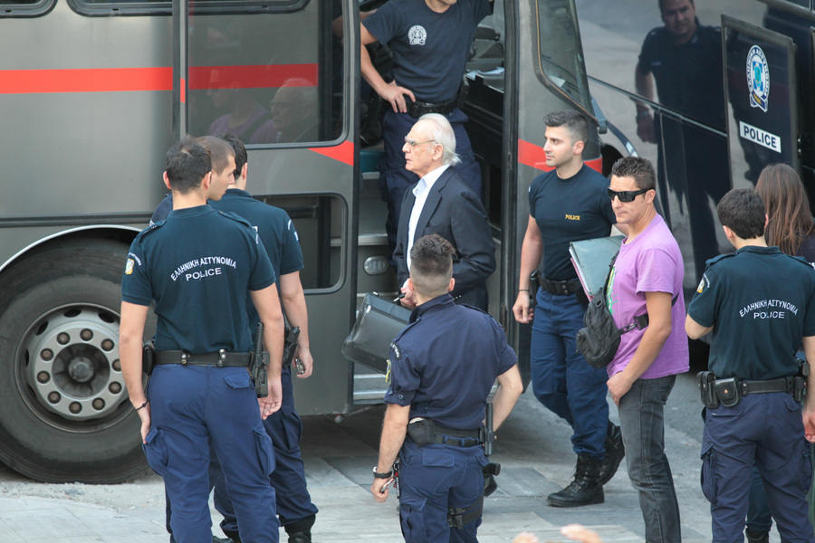 Βάσω Παπανδρέου σε Τσοχατζόπουλο: Λυπάμαι για σένα και το ΠΑΣΟΚ