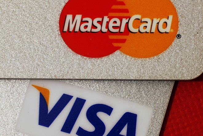 Visa: Οι συναλλαγές με κάρτες πραγματοποιούνται κανονικά