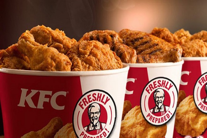 Η KFC αφιέρωσε ένα από τα εστιατόριά της σε ήρωα της κομμουνιστικής Κίνας