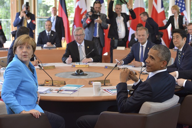 Ομπάμα – Μέρκελ: «Η Ελλάδα πρέπει να προχωρήσει στην εφαρμογή των μεταρρυθμίσεων»