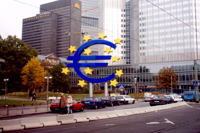Έκτακτη συνεδρίαση της ΕΚΤ για πιθανή αύξηση του ELA