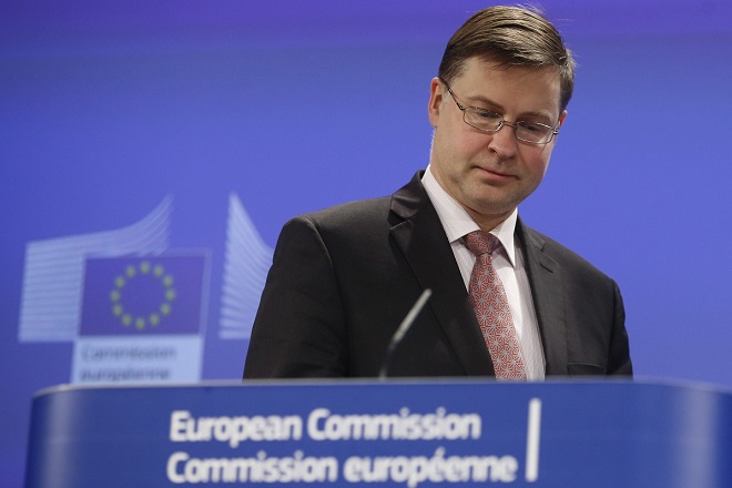 Ντομπρόβσκις: Αναμένουμε συμφωνία στο Eurogroup και χρειαζόμαστε συμφωνία
