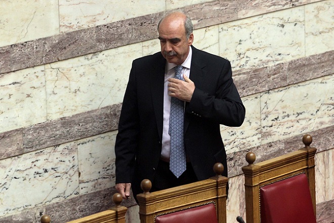 Μεϊμαράκης: Να έρθει στη Βουλή ο Τσίπρας να μας πει γιατί γελάει