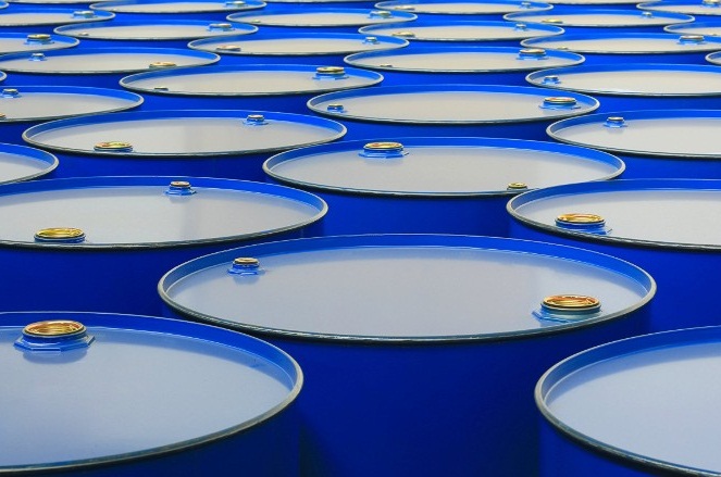 Γιατί το πετρέλαιο έκανε «βουτιά» 20% σε ένα μήνα