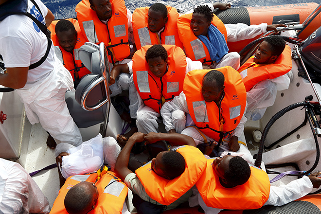 «Υγρός τάφος» για 2.000 πρόσφυγες η Μεσόγειος