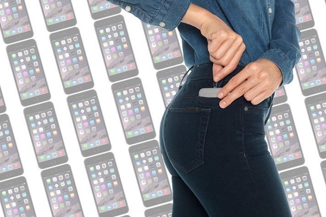 Το παντελόνι που μπορεί να φορτίζει το  iPhone σας