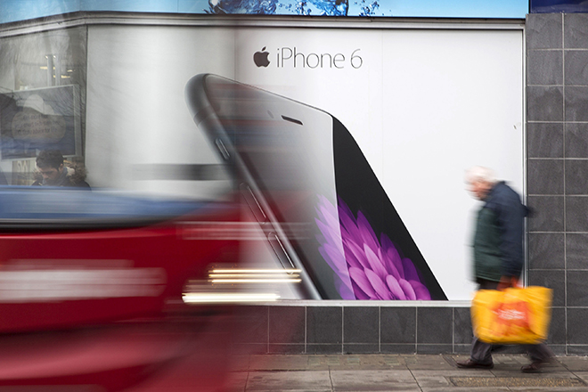 Η Apple μπορεί να «πληρώσει» για τις τεράστιες πωλήσεις της