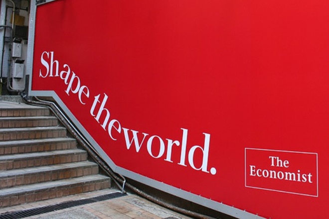 Η οικογένεια Ανιέλι αυξάνει το ποσοστό της στον Economist