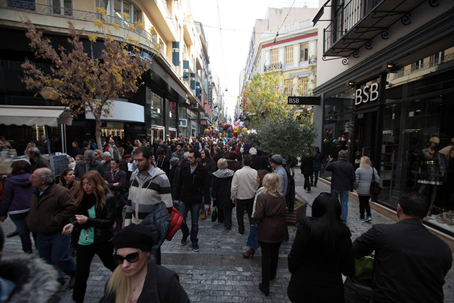 ΕΣΕΕ: Σημάδια ανάκαμψης στο λιανεμπόριο το 2017- Τι γίνεται με τα λουκέτα