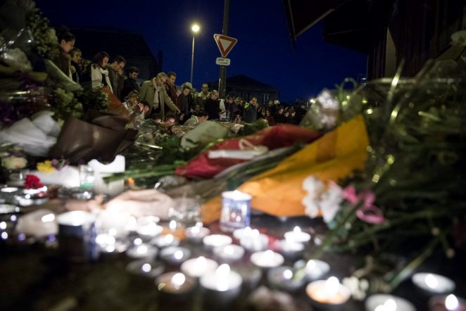 Βίντεο – ντοκουμέντο: Πώς το Παρίσι ζει με τον φόβο μετά τις επιθέσεις