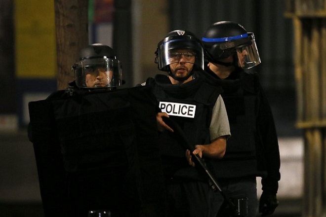Παρίσι: Δύο νεκροί τζιχαντιστές και επτά συλλήψεις – Έληξε η επιχείρηση