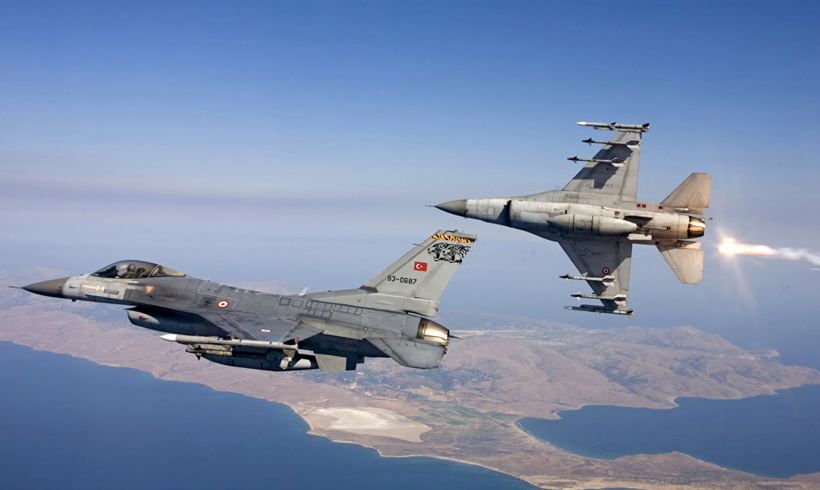 Οι «νευρικοί» Τούρκοι πιλότοι πάνω από τα ελληνικά νησιά