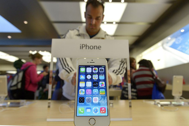 Apple: Απογοητευτικές οι πωλήσεις των iPhone 6S και 6S Plus