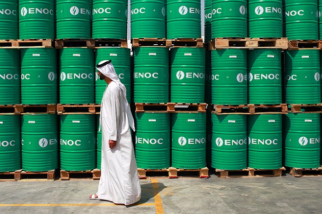 Η Σαουδική Αραβία προσπαθεί να κλέψει το μεγαλύτερο πελάτη πετρελαίου του Ιράν