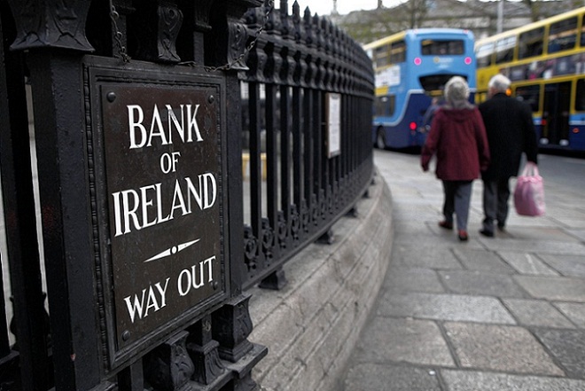 Η Ιρλανδία αποχαιρετά την οικονομική κρίση
