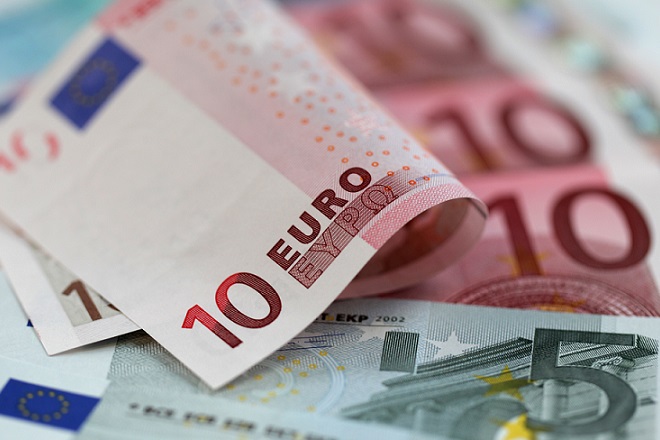 Στα 14,35 δισ. ευρώ τα υπό θεσμική διαχείριση κεφάλαια