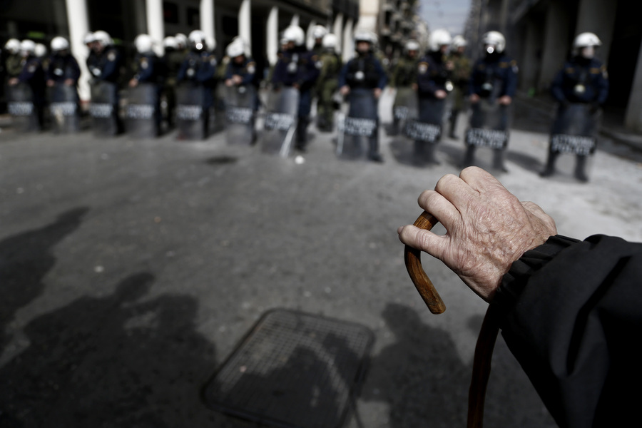 Κλειστοί σχεδόν όλοι οι δρόμοι στο κέντρο της Αθήνας