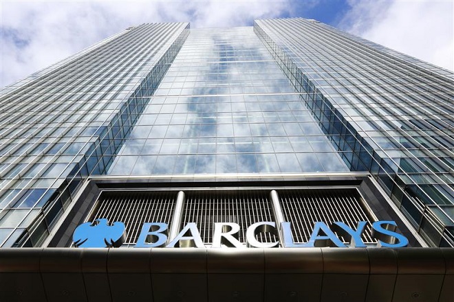 «Καμπανάκι» Barclays για την καταναλωτική εμπιστοσύνη στη Βρετανία