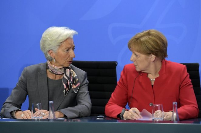 Μεγαλώνει η πίεση: Και ΔΝΤ, και μέτρα και για το χρέος…βλέπουμε