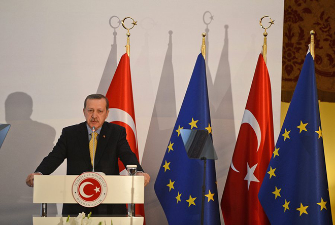 Η Κομισιόν ενέκρινε την κατάργηση βίζας για τους Τούρκους