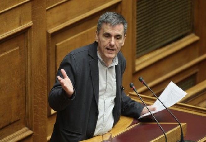 Τσακαλώτος: Σώσαμε ένα από τα υψηλότερα αφορολόγητα στην Ευρώπη