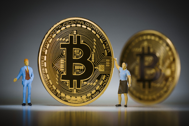 Το bitcoin στα 4.000 δολάρια – Τρεις λόγοι για να αγοράσετε και τρείς λόγοι για να μείνετε μακριά
