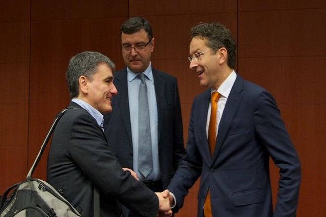 Eurogroup: Θα ανάψει «πράσινο φως» για τη δόση – Απόσταση για το χρέος μεταξύ ΔΝΤ-ΕΕ