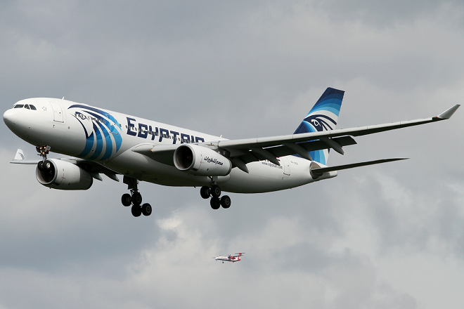 Aγνοείται αεροσκάφος της EgyptAir με προορισμό το Κάιρο