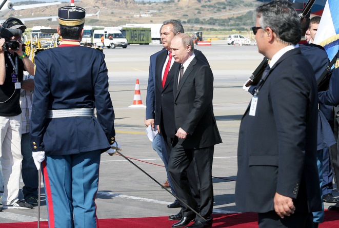 H άφιξη του Βλαντιμίρ Πούτιν στην Αθήνα