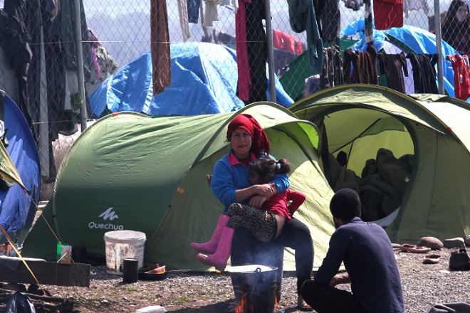 Γερμανικά ΜΜΕ: Πού πήγαν τα χρήματα που πήρε η Ελλάδα για το προσφυγικό;