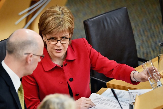 Στέρτζον: «Η Σκωτία θα παραμείνει στην Ευρωπαϊκή Ενωση»