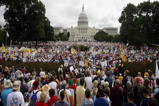 ΗΠΑ: Χιλιάδες άνθρωποι διαδήλωσαν ενάντια στην αστυνομική βία