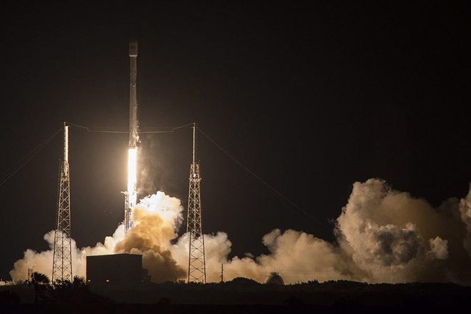 Έκρηξη κατά την εκτόξευση διαστημικού πυραύλου της SpaceX