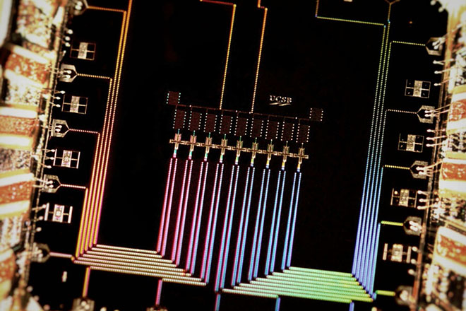 Η Google ετοιμάζεται να κάνει την έκπληξη με τον πρώτο κβαντικό υπολογιστή
