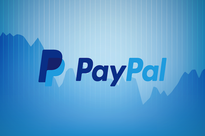 Η PayPal απέκτησε τη δική της πιστωτική κάρτα