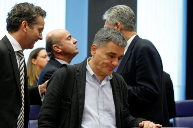 Στα γρανάζια της ελληνικής γραφειοκρατίας κόλλησε το 1,7 δισ. ευρώ