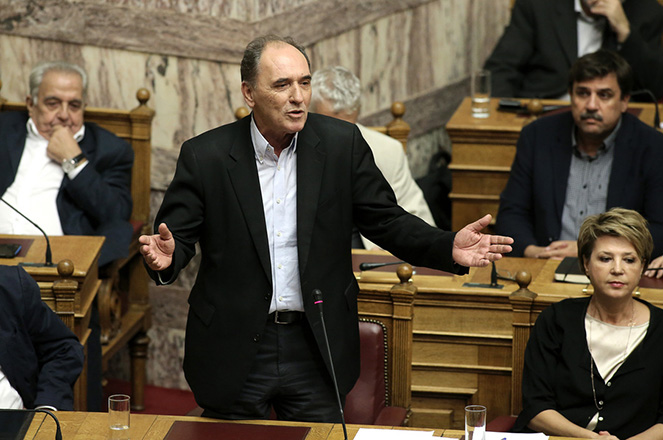 Έκκληση Σταθάκη για αναδιάρθρωση του χρέους μέχρι τα Χριστούγεννα