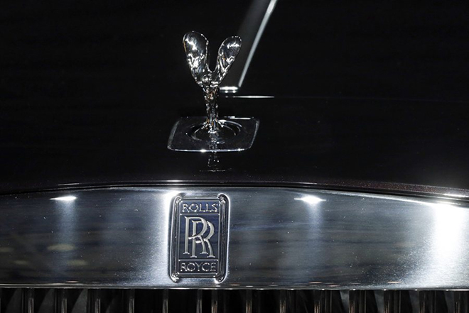 Σε αυτή τη χώρα κάνει χρυσές δουλειές η Rolls-Royce
