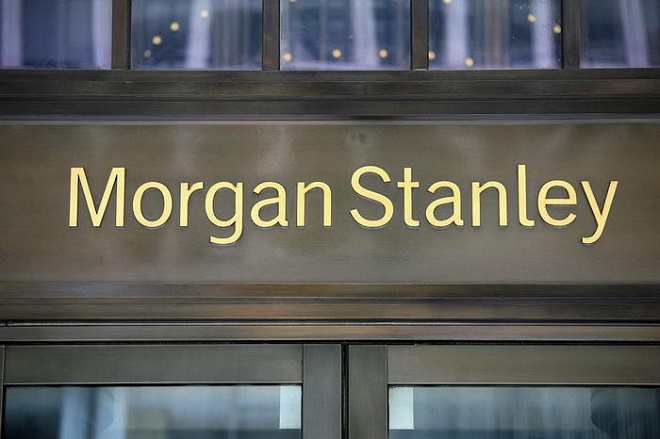 «Ταύρος» για την ελληνική οικονομία η Morgan Stanley. Overweight σε τράπεζες