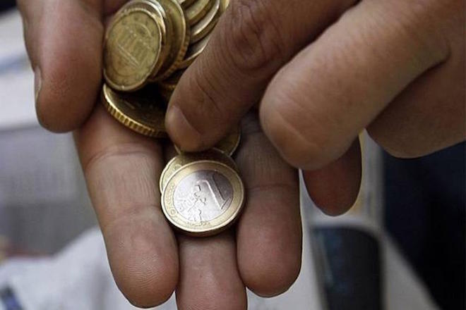 Μείωση κατά 2,5 δισ. ευρώ των δηλωθέντων εισοδημάτων το 2016