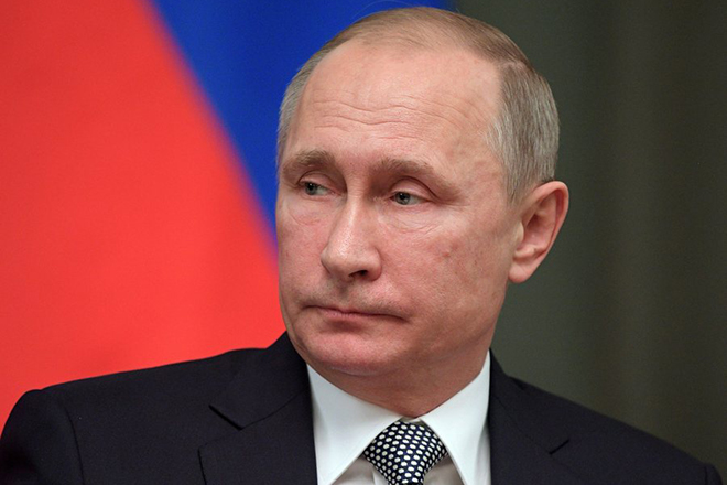 Πούτιν: Θέλουμε να μάθουμε ποιος βρίσκεται πίσω από την επίθεση
