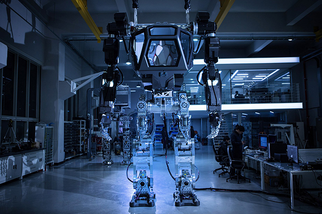 Αυτό είναι το πρώτο επανδρωμένο ρομπότ στον κόσμο