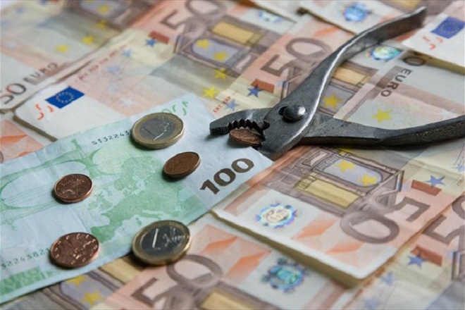Έρχεται «κούρεμα» τριών δισ. ευρώ σε δάνεια το 2017