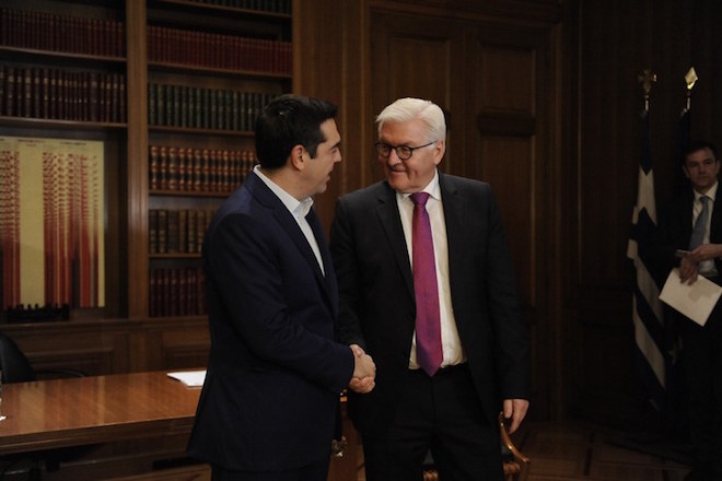 Οι ισχυροί δεσμοί του νέου προέδρου της Γερμανίας, Σταϊνμάγερ, με την Ελλάδα