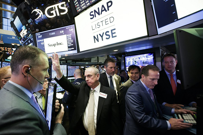 Snap Inc: Μια είσοδος στη Wall Street «πολύ μεγάλη για να αποτύχει»
