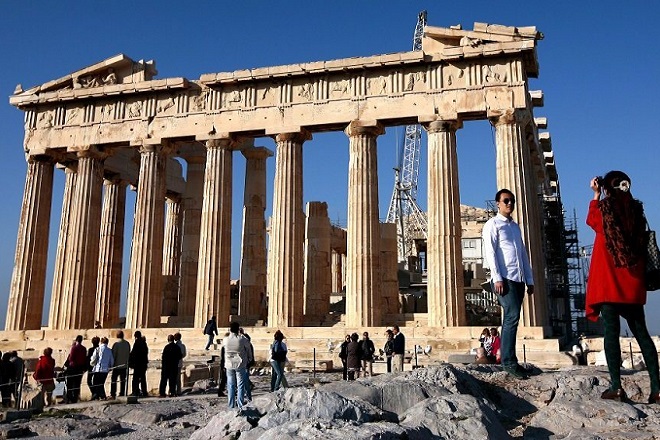 Ρεκόρ εισπράξεων τον Αύγουστο στον τουρισμό: Στα 3,5 δισ. τα έσοδα