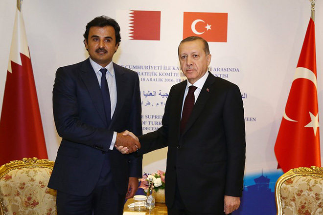 Γιατί η Τουρκία επέλεξε να σταθεί δίπλα στο Κατάρ